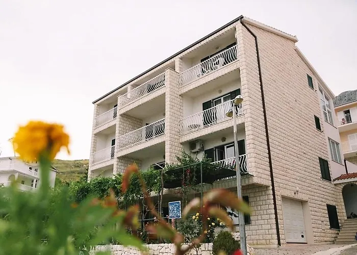 Lägenhet In With Sea View, Balcony, Air Conditioning, Wifi 4167-8 Duće