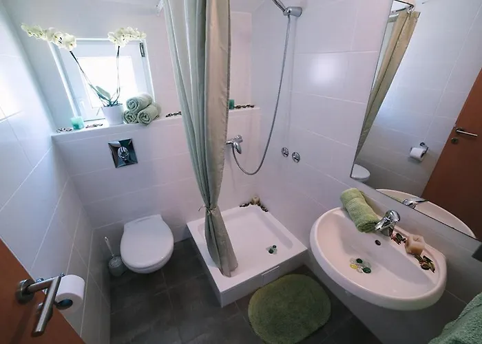 In With Sea View, Balcony, Air Conditioning, Wifi 4167-8 Lägenhet